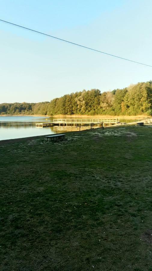 Ferienunterkünfte Wesenberg Exterior foto